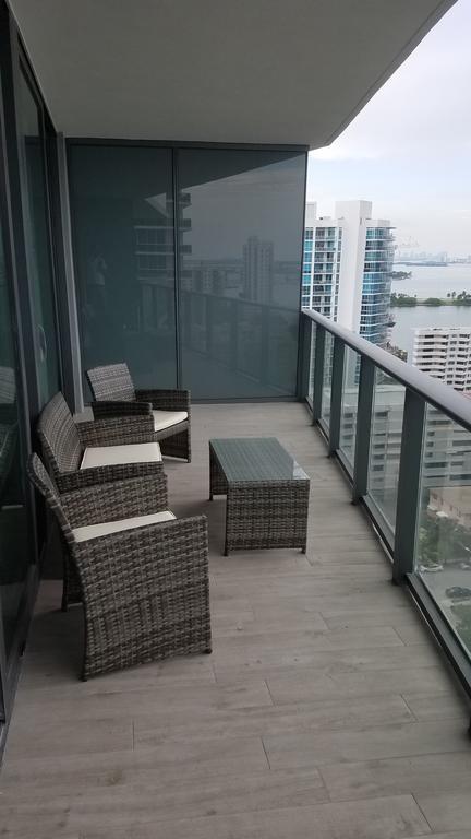 海滨豪华公寓（带停车位） 迈阿密 外观 照片